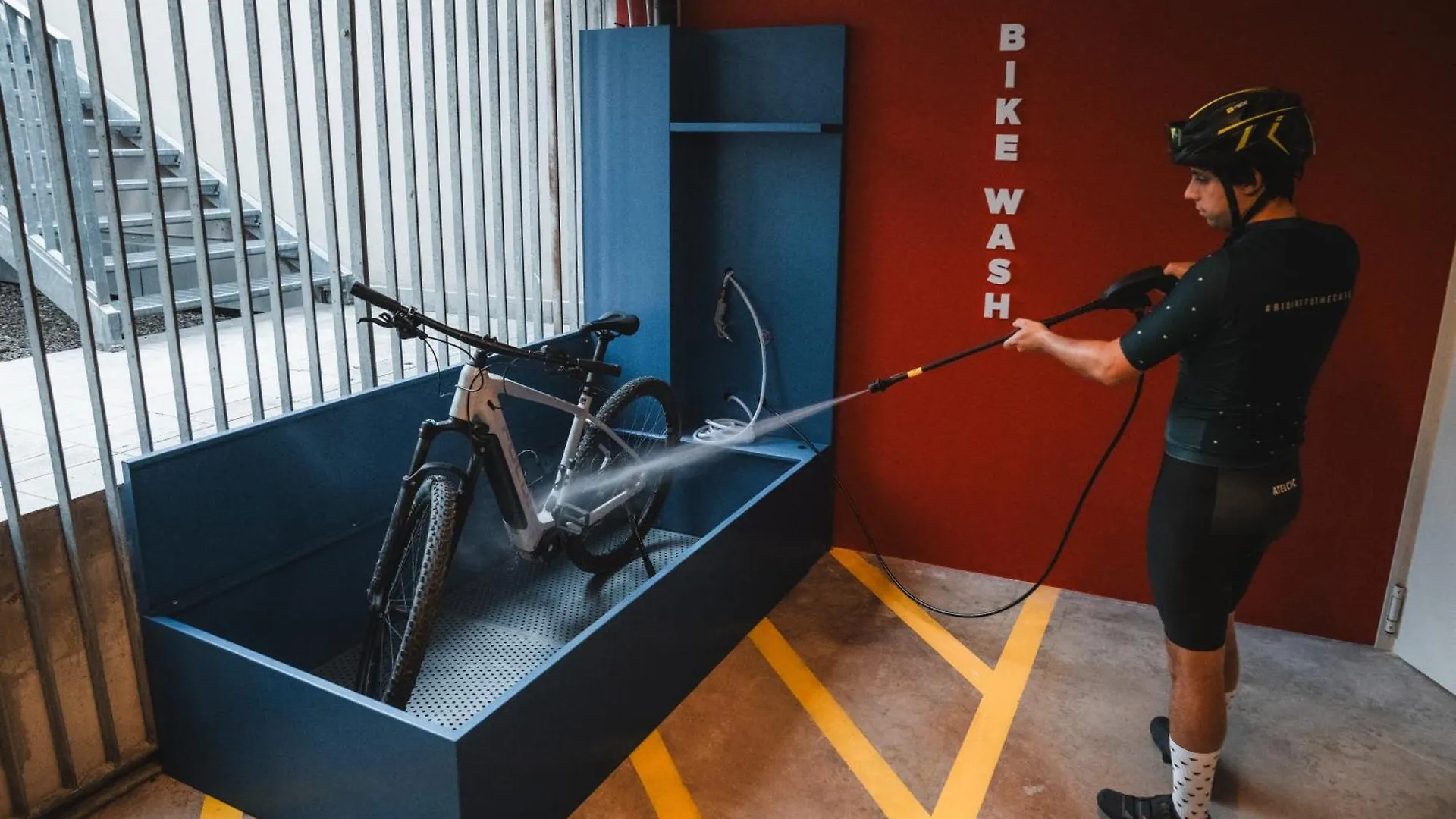 סנדרה Mod 05 Bike Hotel
