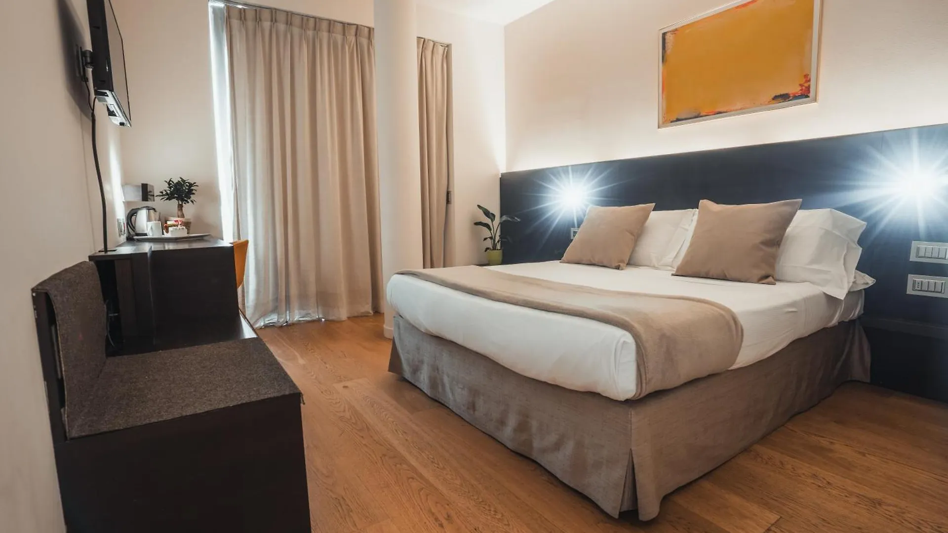 Mod 05 Bike Hotel ساندرا